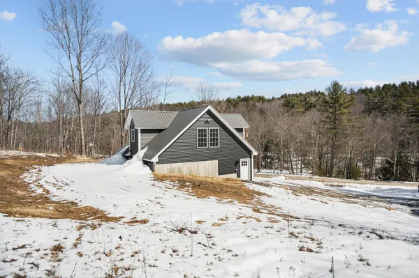 $399,000 | 468 Porterfield Road, Porter, ME 04068