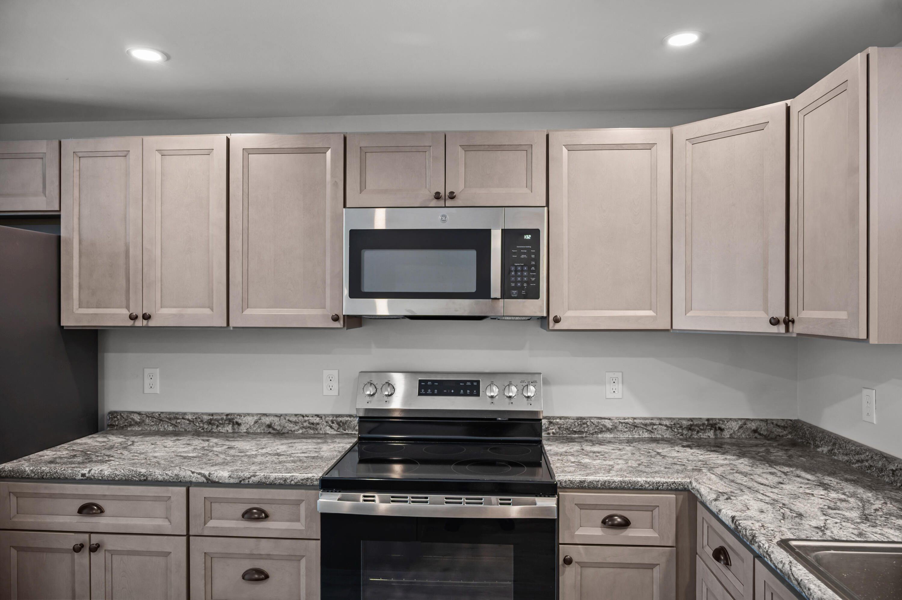 468 Porterfield Road Porter, ME 04068 - Photo 10 of 33 AVA_8201