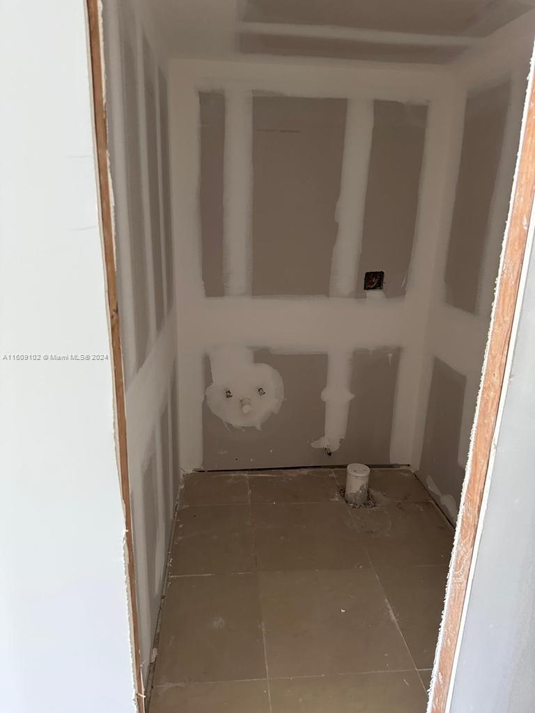 15201 Northeast 6th Avenue, Unit C210 Miami, FL 33162 - Photo 3 of 9