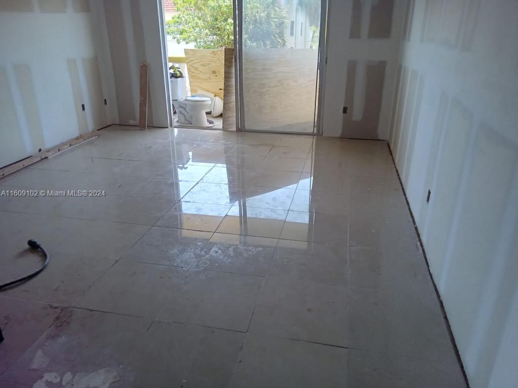 15201 Northeast 6th Avenue, Unit C210 Miami, FL 33162 - Photo 8 of 9