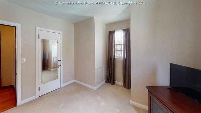 1568 Upland Road Huntington, WV 25701 - Photo 10 of 19 Gallery Image 10