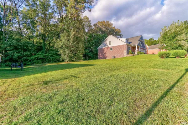 $30,000 | 228 Palace Drive, Evansville, IN 47711