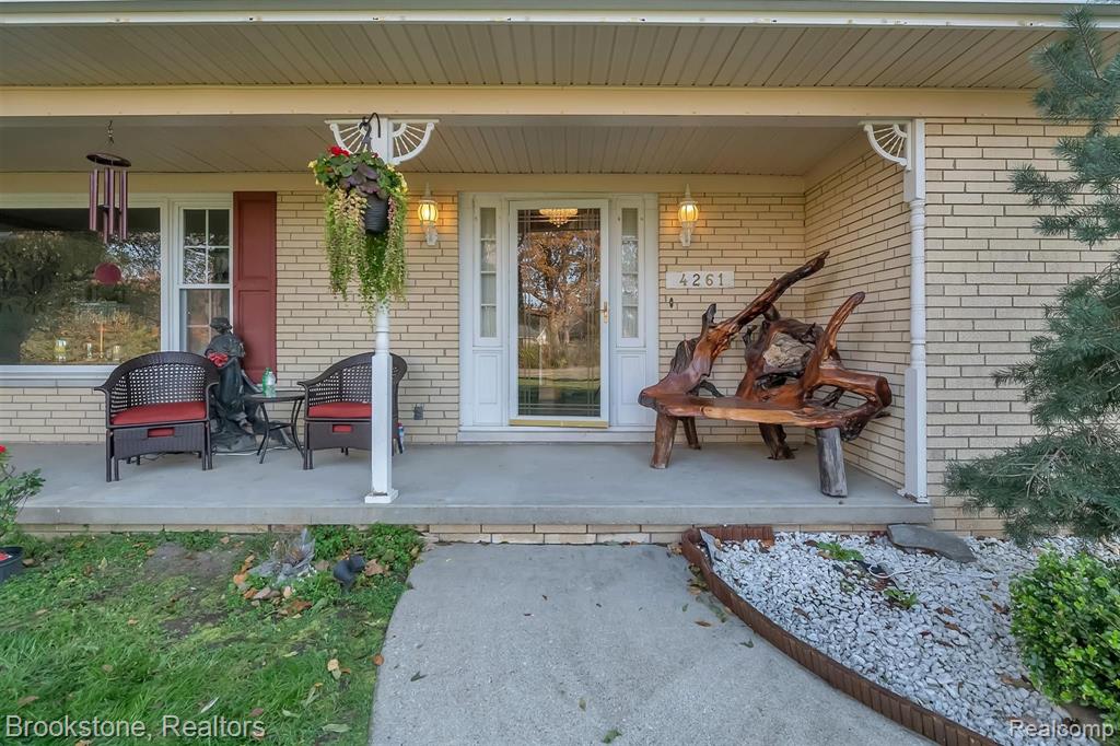 4261 Columbiaville Road Columbiaville, MI 48421 - Photo 5 of 52