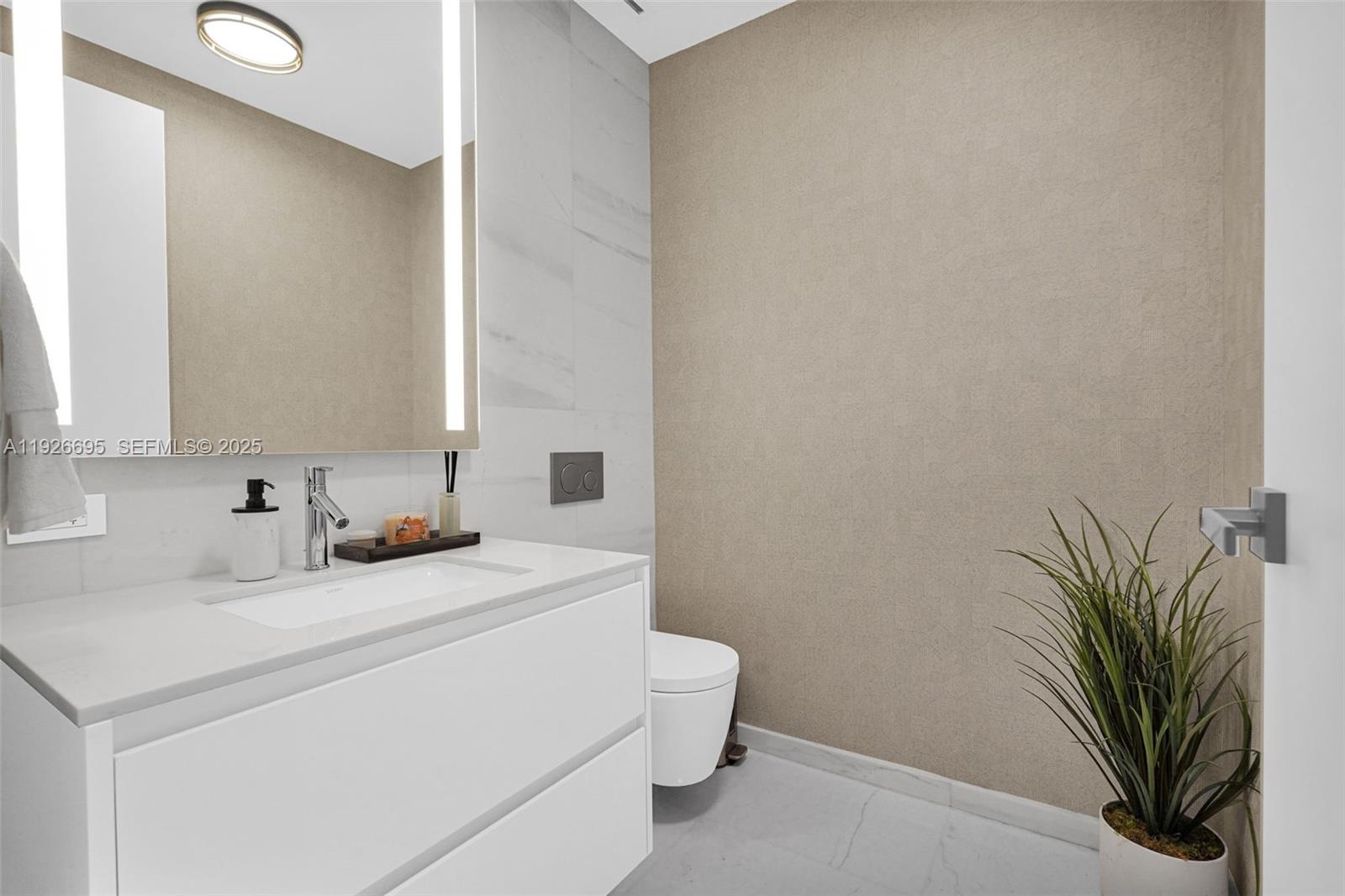 300 Biscayne Blvd Way, Unit 301E Miami, FL 33131 - Photo 22 of 57