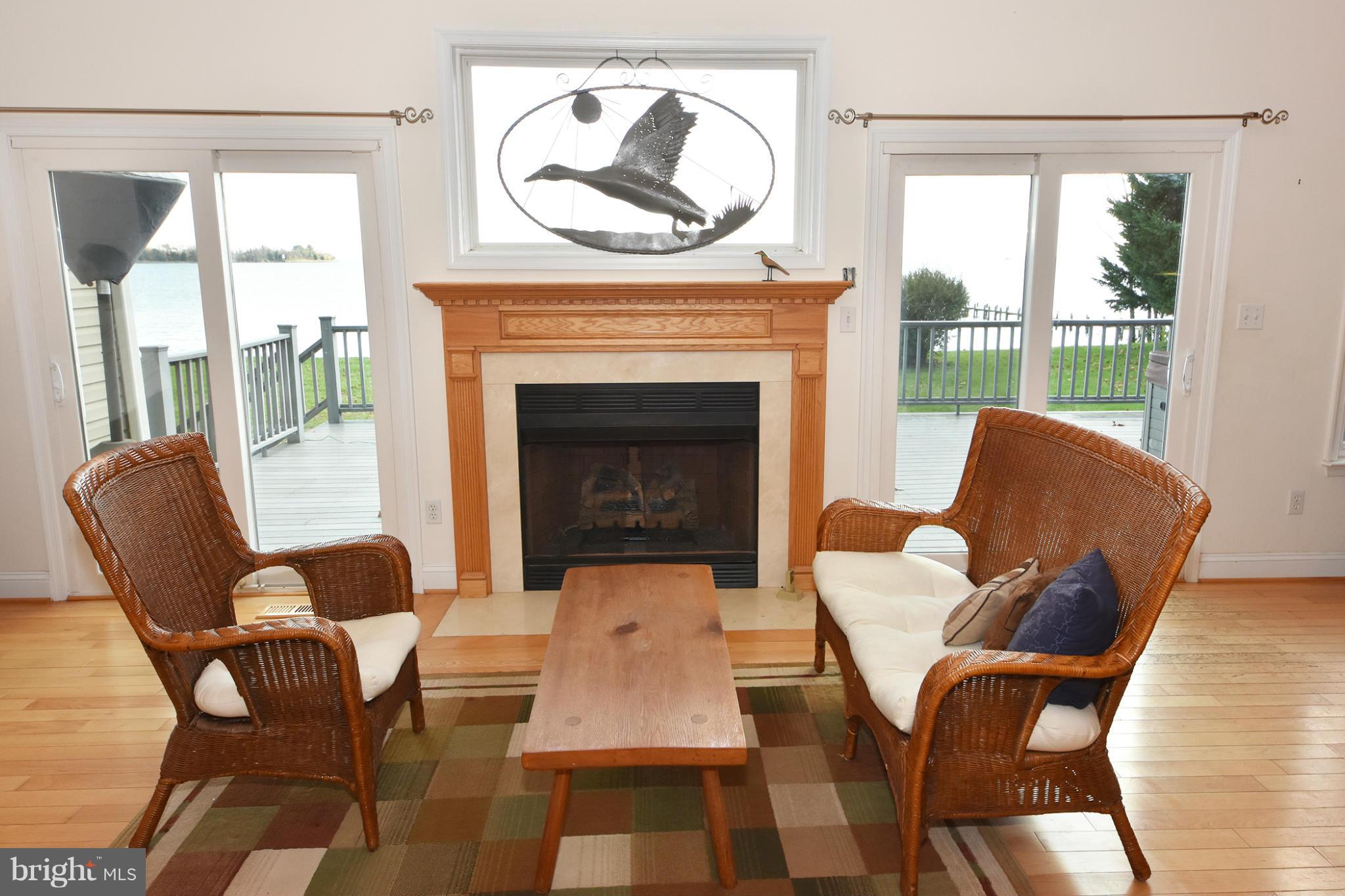 1429 Sharps Point Road Annapolis, MD 21409 - Photo 7 of 20 Gas fireplace