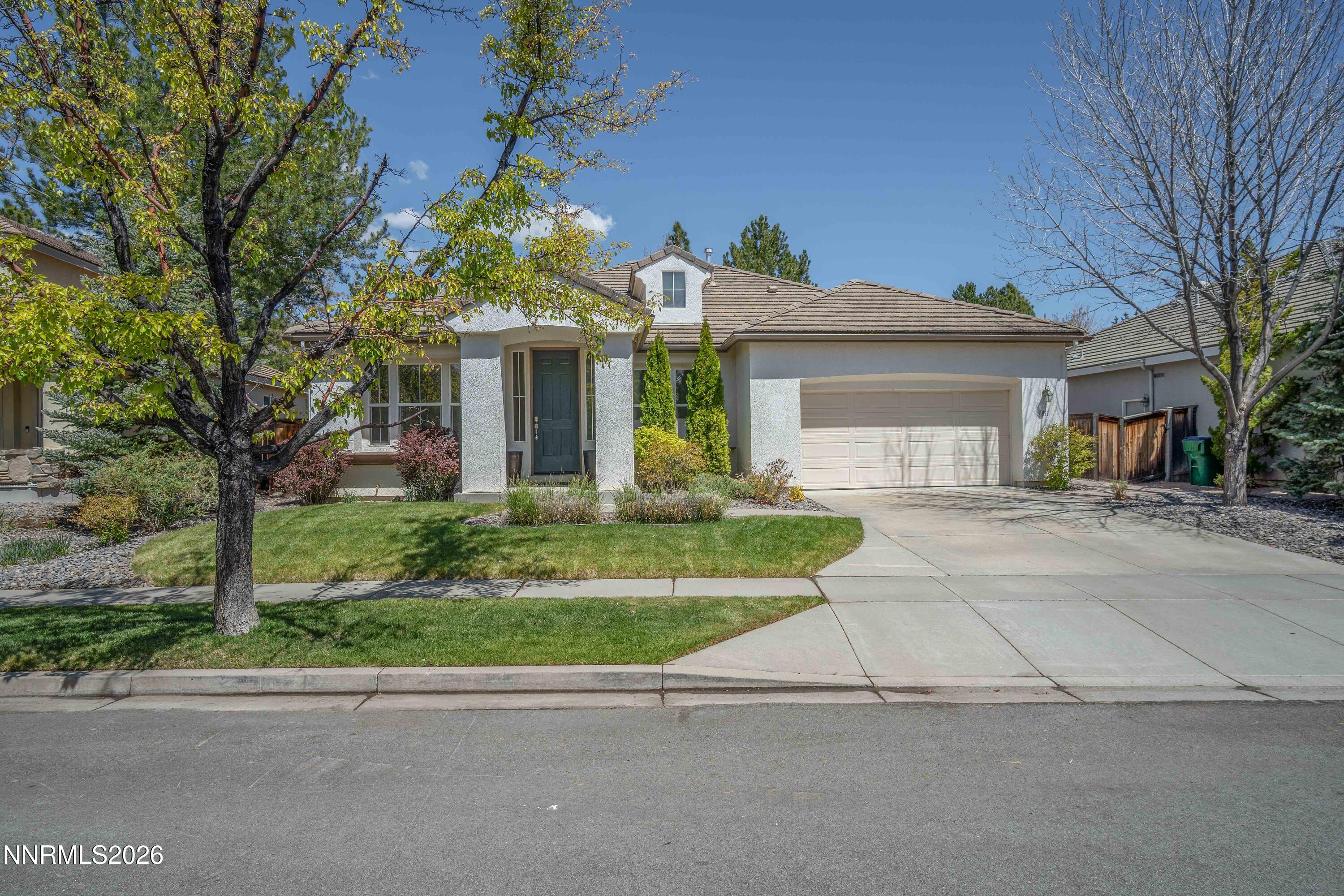 7811 Morgan Pointe Cir (1 of 28)