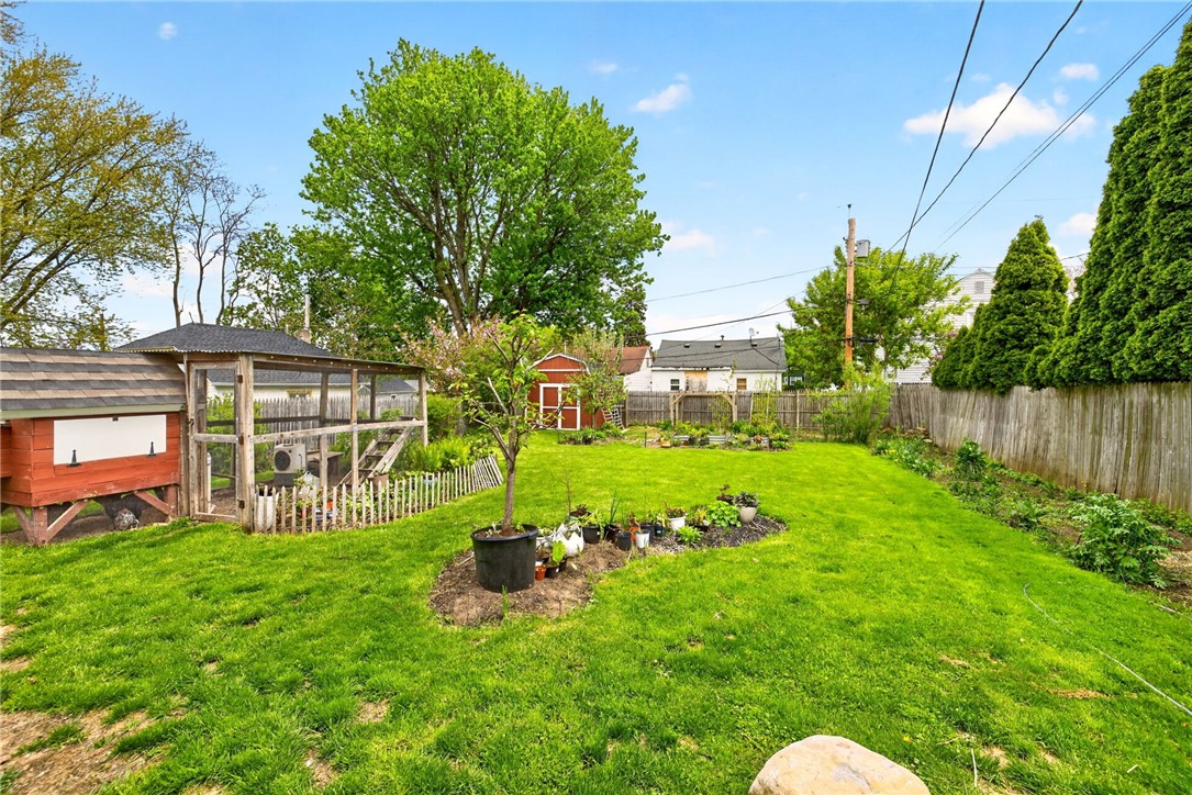 462 Crossfield Road Irondequoit, NY 14609 - Photo 22 of 28