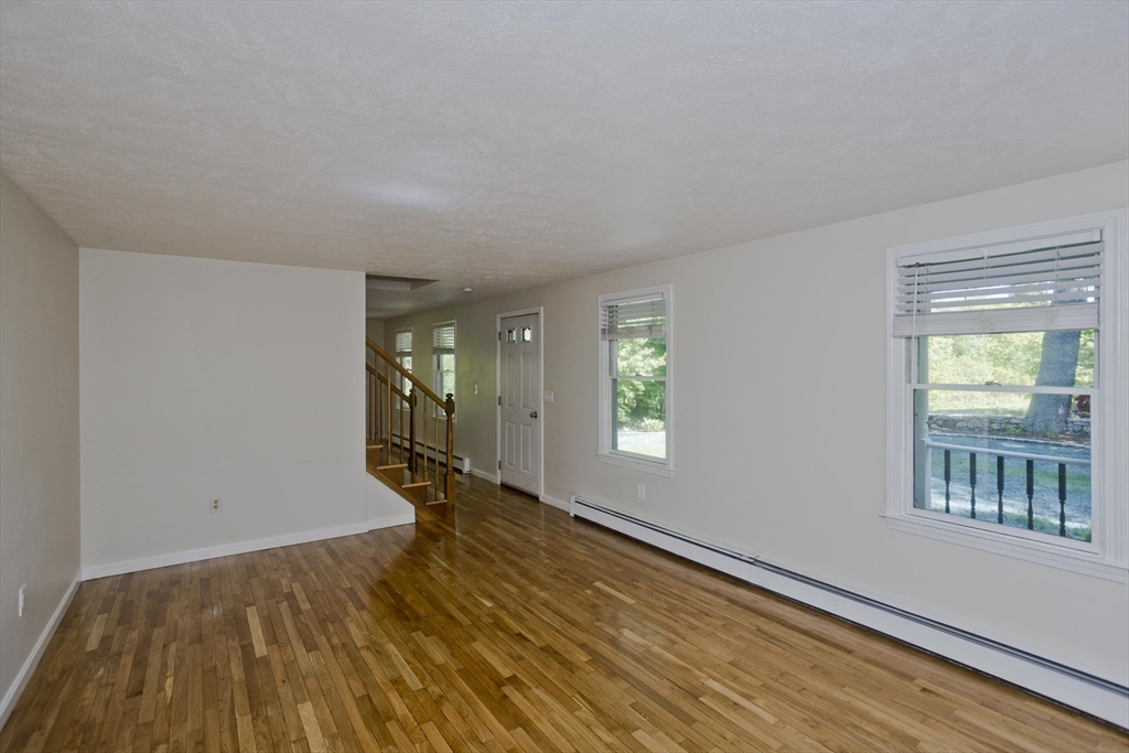 19 Ayers Road Monson, MA 01057 - Photo 8 of 38 Gallery Image 8