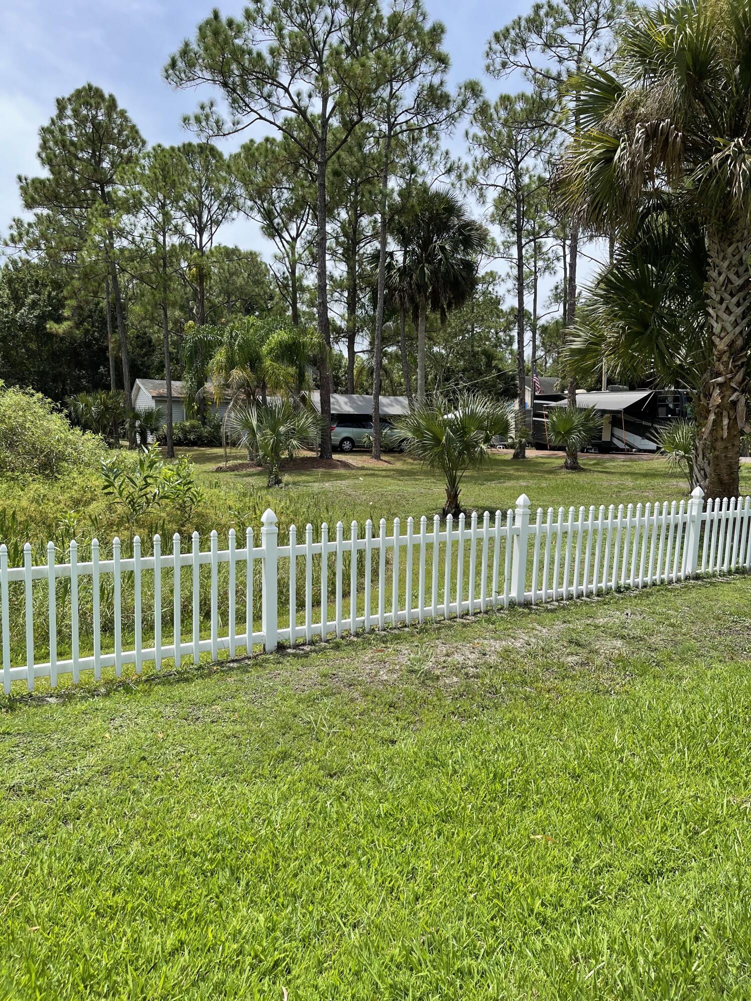 10874 154th Road North Jupiter, FL 33478 - Photo 21 of 21 Front Yard
