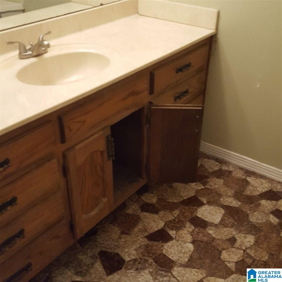 2291 Grey Hill Road West Blocton, AL 35184 - Photo 12 of 17
