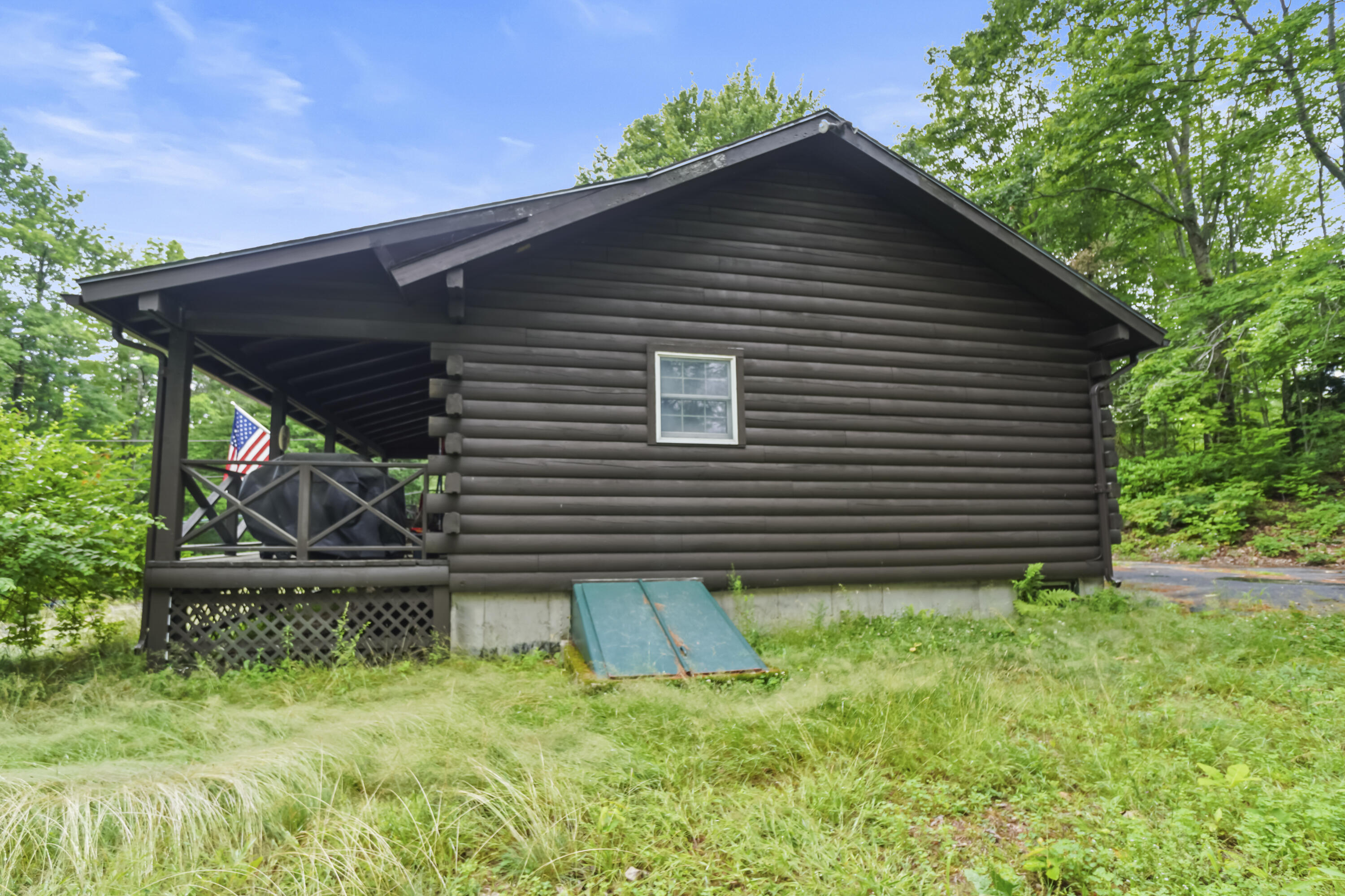 17 Easter Avenue Windham, ME 04062 - Photo 5 of 28 DSC02142