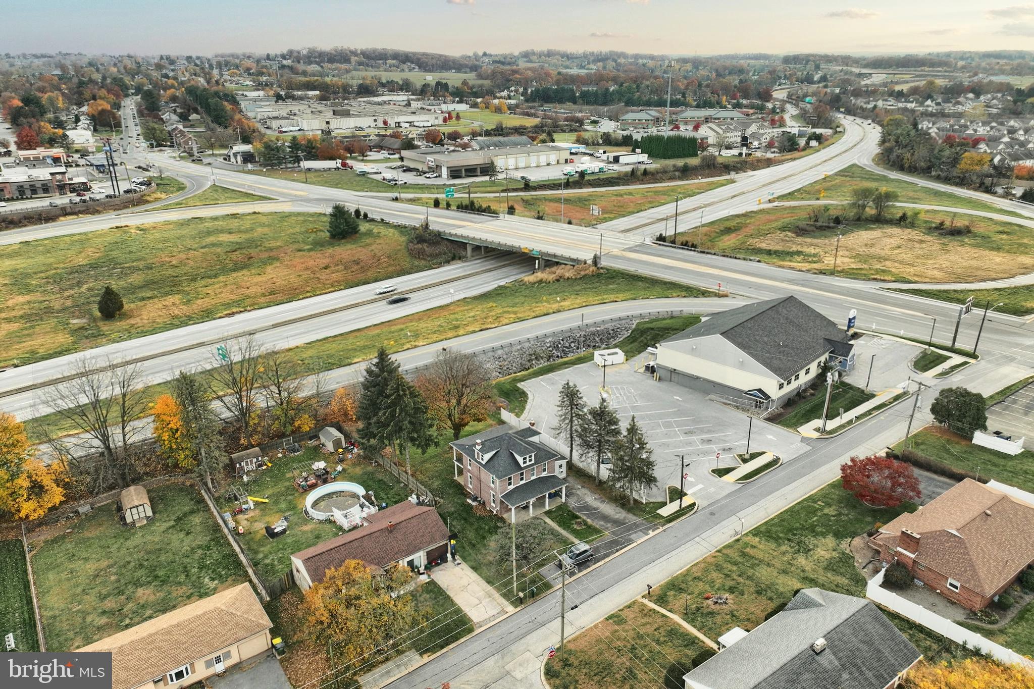 14 Gateway Road York, PA 17403 - Photo 35 of 35 aerial view of a city