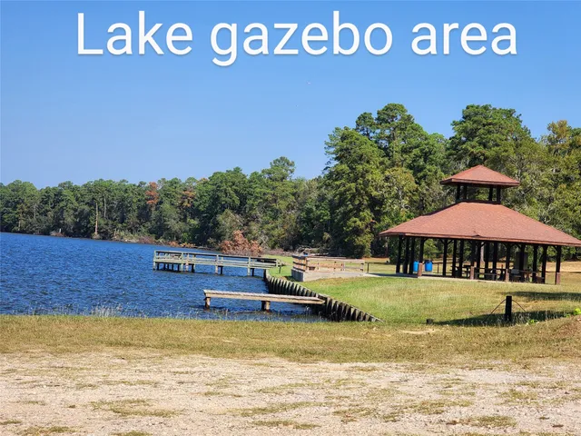 $2,500 | 1650 Chart Drive, Crosby, TX 77532