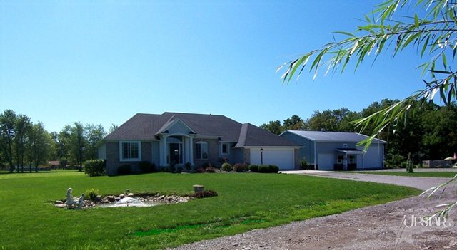 9630 Muldoon Road Fort Wayne, IN 46819 - Photo 1 of 30