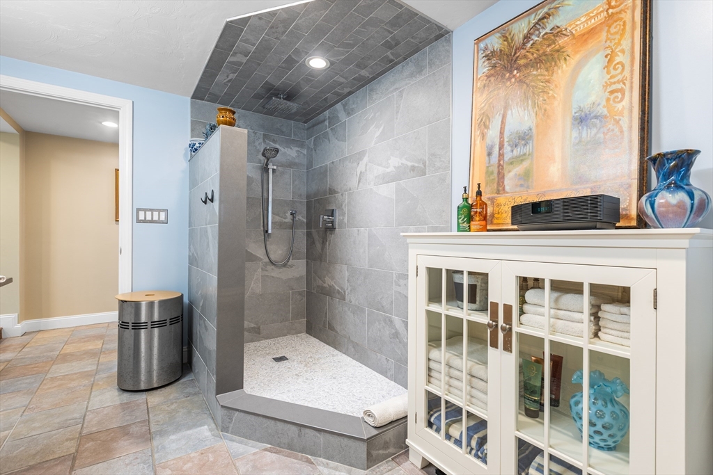 16 Eugene Road Burlington, MA 01803 - Photo 28 of 42 Gallery Image 28
