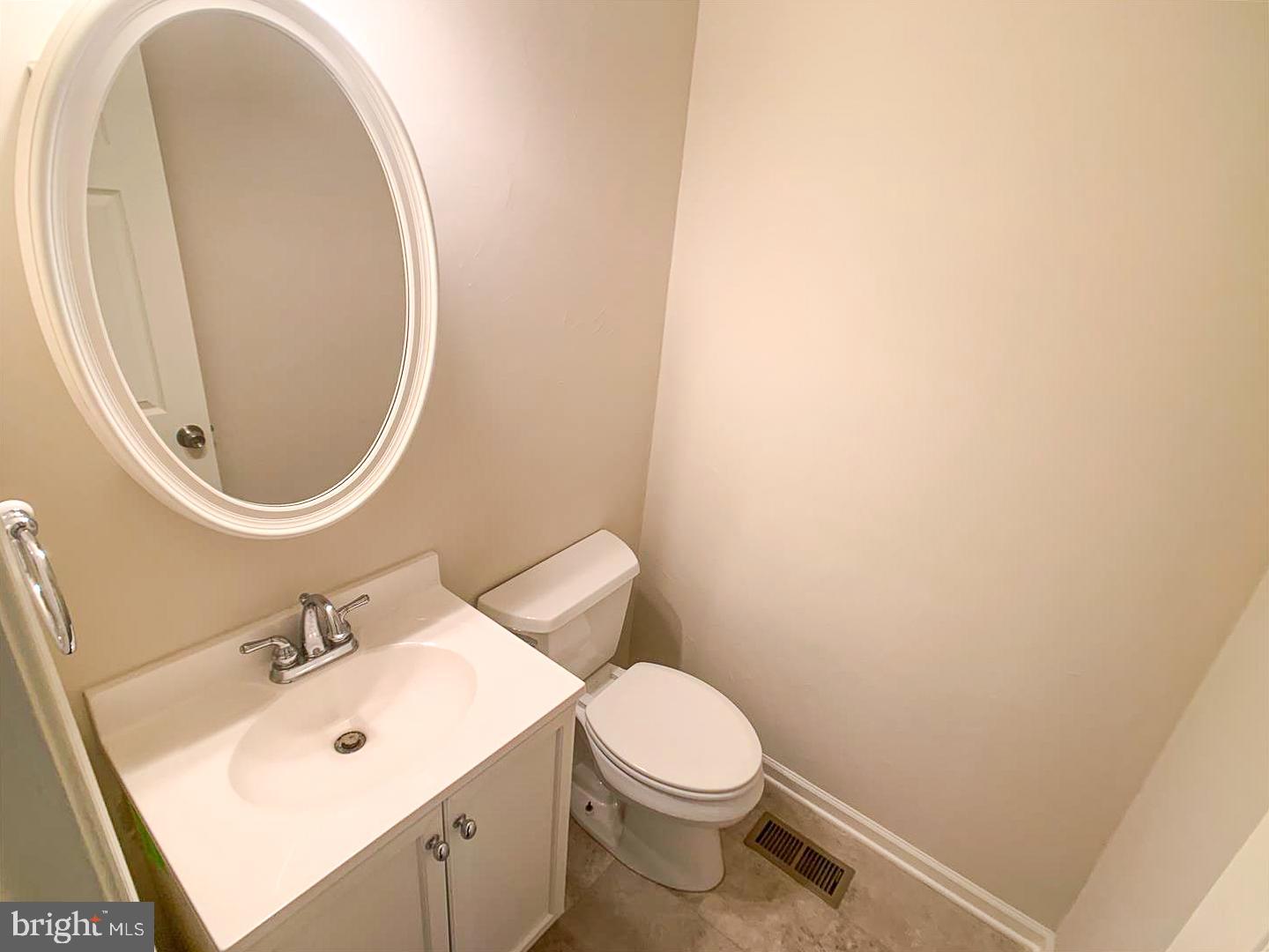 10 Roanoke Road Clementon, NJ 08021 - Photo 17 of 28