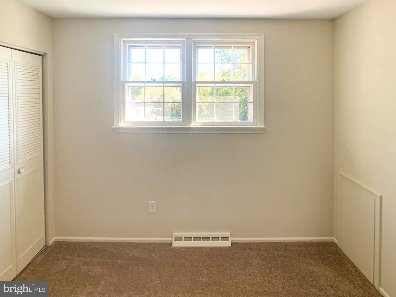 10 Roanoke Road Clementon, NJ 08021 - Photo 22 of 28