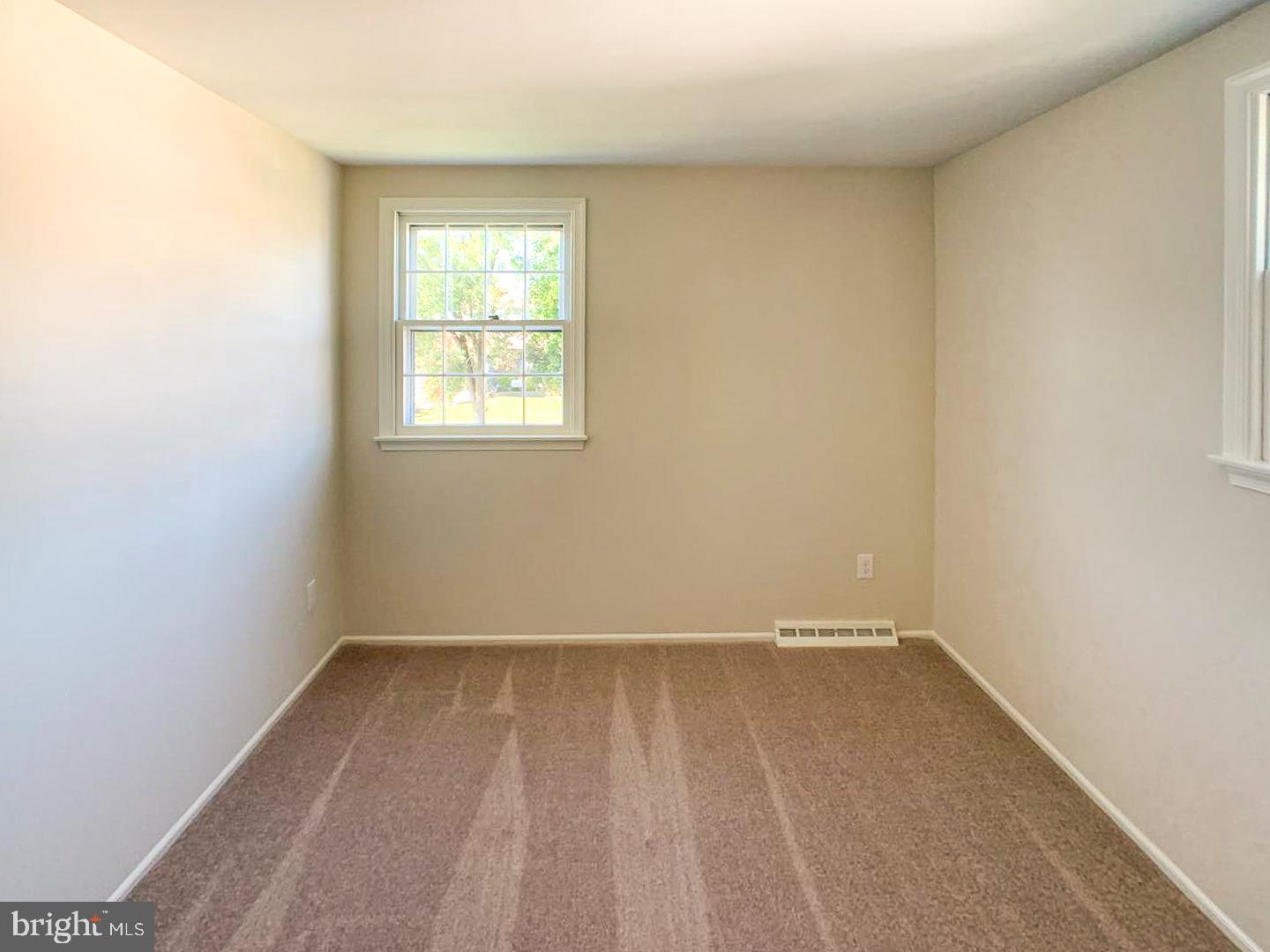 10 Roanoke Road Clementon, NJ 08021 - Photo 24 of 28