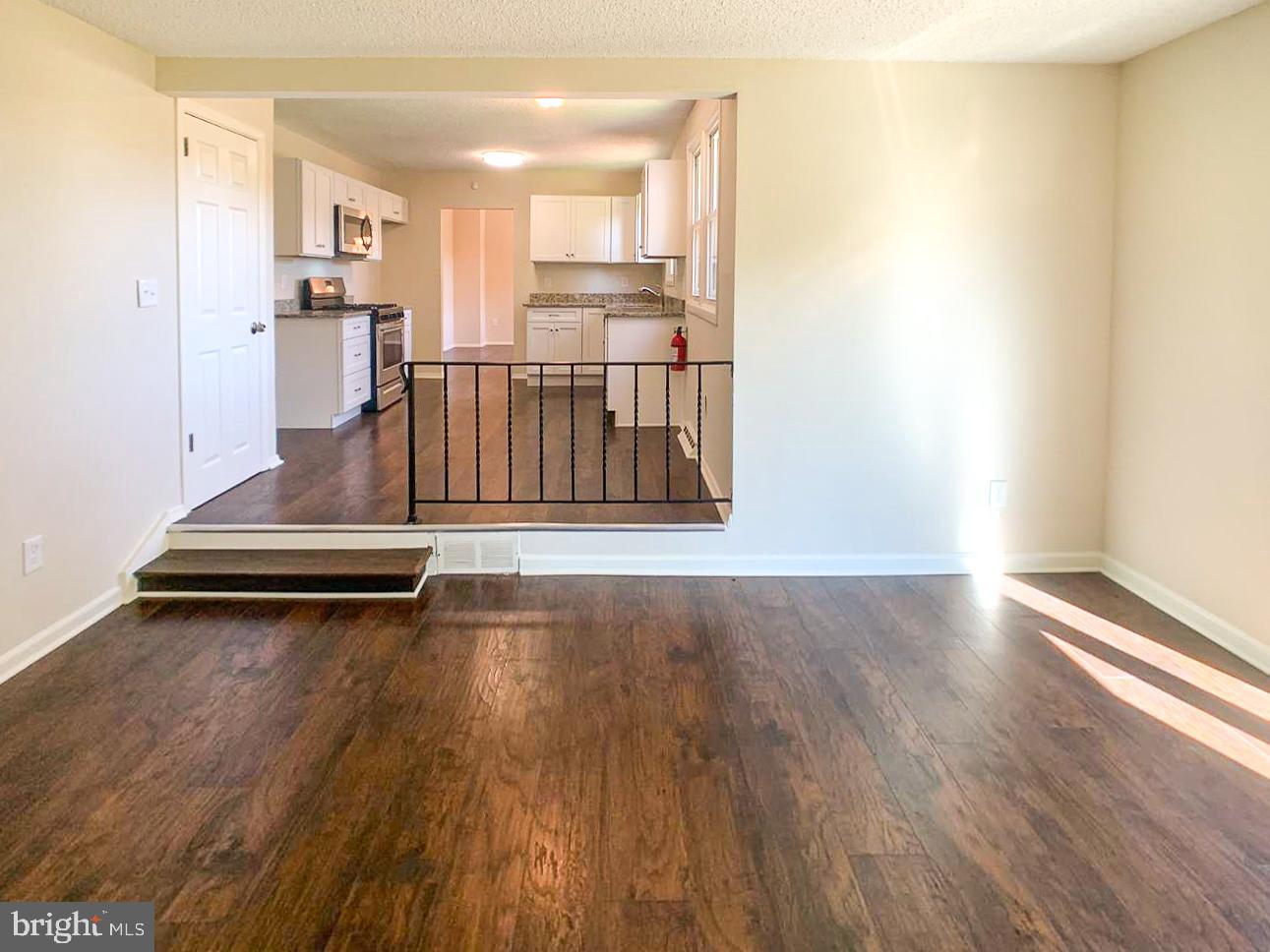 10 Roanoke Road Clementon, NJ 08021 - Photo 10 of 28