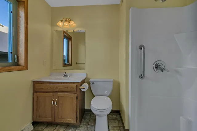 $315,000 | 224 Harmon Lane, Litchfield, MN 55355