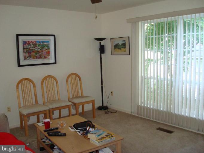 6149 Good Hunters Ride Columbia, MD 21045 - Photo 3 of 30 a room with furniture and window