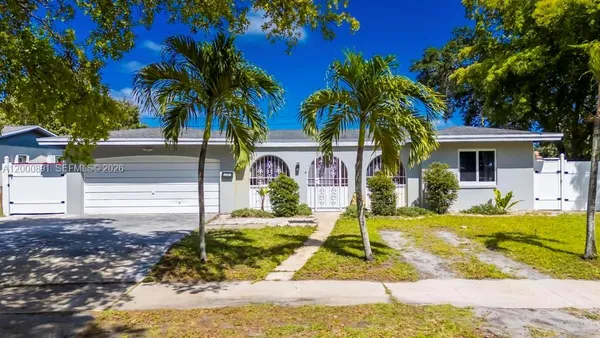 $625,000 | 1301 North 74th Terrace, Hollywood, FL 33024