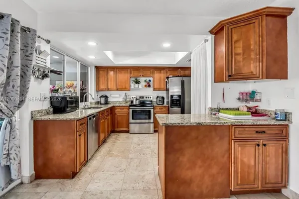 $625,000 | 1301 North 74th Terrace, Hollywood, FL 33024