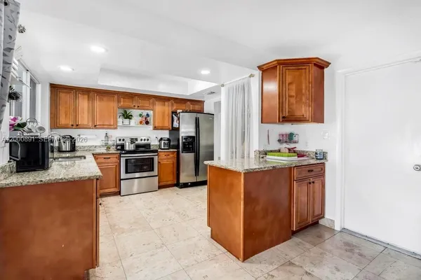$625,000 | 1301 North 74th Terrace, Hollywood, FL 33024