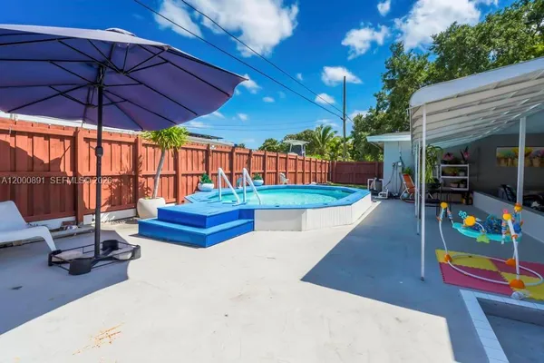 $625,000 | 1301 North 74th Terrace, Hollywood, FL 33024