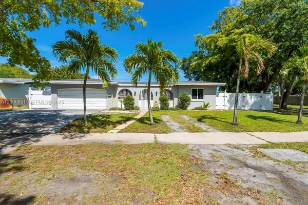 $625,000 | 1301 North 74th Terrace, Hollywood, FL 33024
