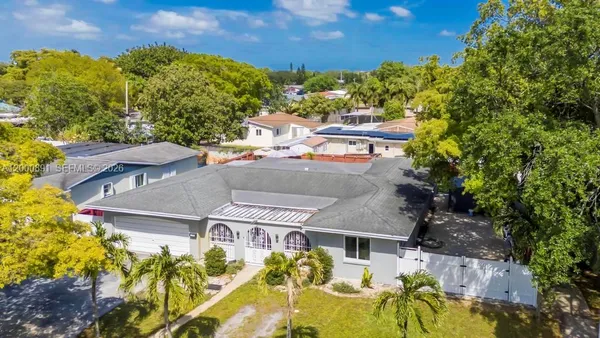 $625,000 | 1301 North 74th Terrace, Hollywood, FL 33024