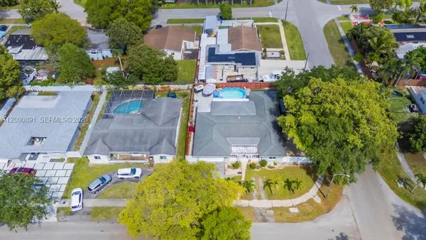 $625,000 | 1301 North 74th Terrace, Hollywood, FL 33024