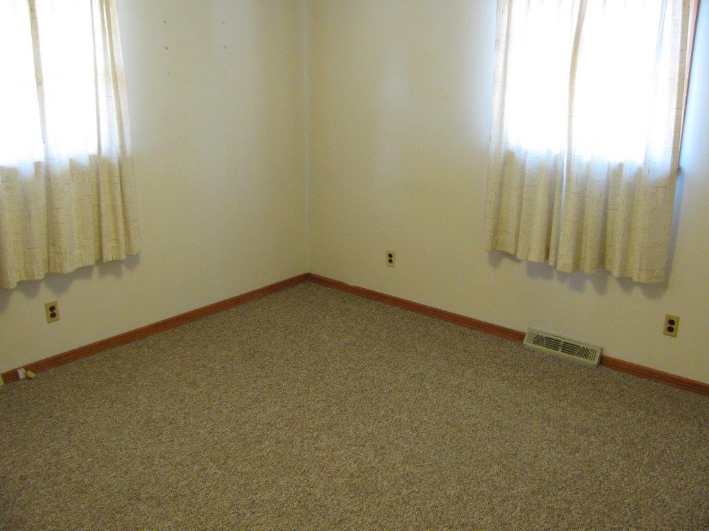 4348 Old Mine Road Gretna, VA 24557 - Photo 13 of 29 an empty room with window