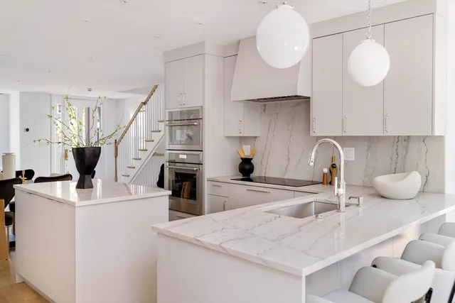 $3,295,000 | 13 Mellen Street, Cambridge, MA 02138