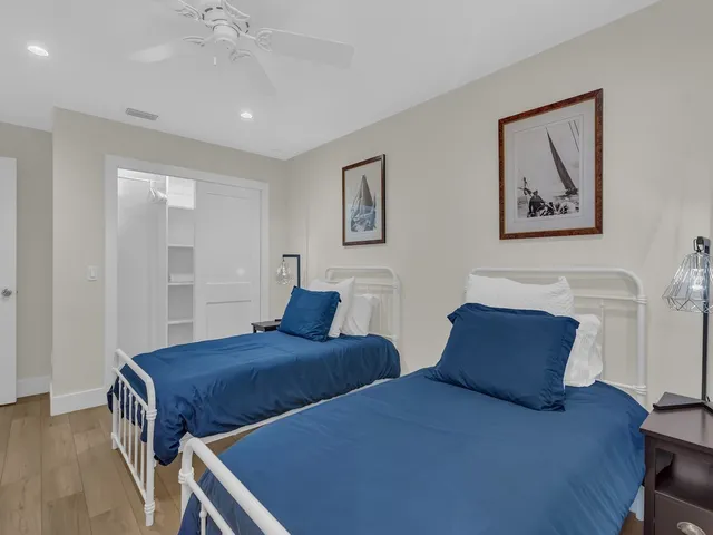 $8,500 | 3902 Sabal Palm Drive, Vero Beach, FL 32963