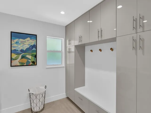 $8,500 | 3902 Sabal Palm Drive, Vero Beach, FL 32963