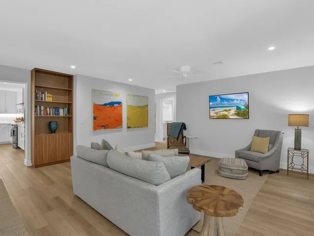 $8,500 | 3902 Sabal Palm Drive, Vero Beach, FL 32963