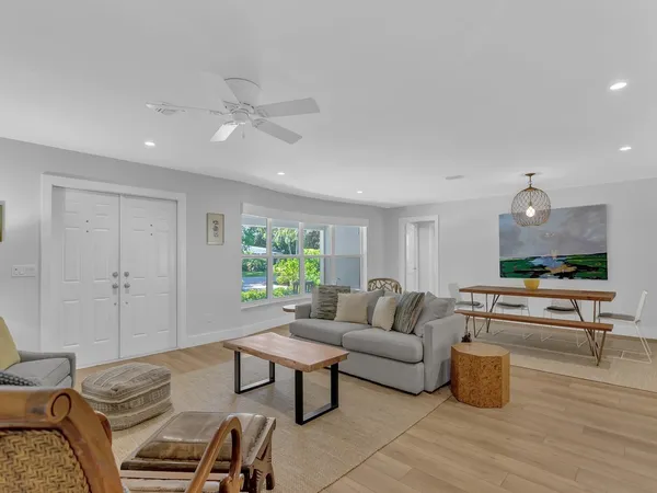 $11,500 | 3902 Sabal Palm Drive, Vero Beach, FL 32963