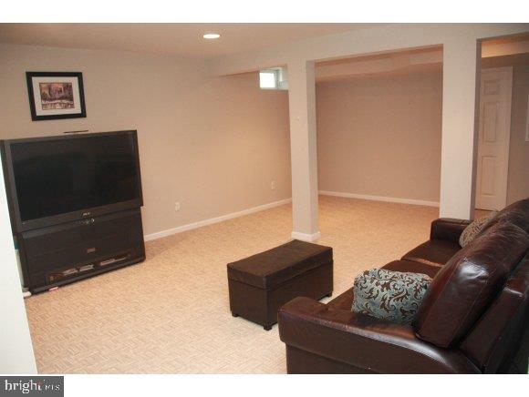 39 East Shenendoah Road Howell, NJ 07731 - Photo 13 of 14 Gallery Image 13