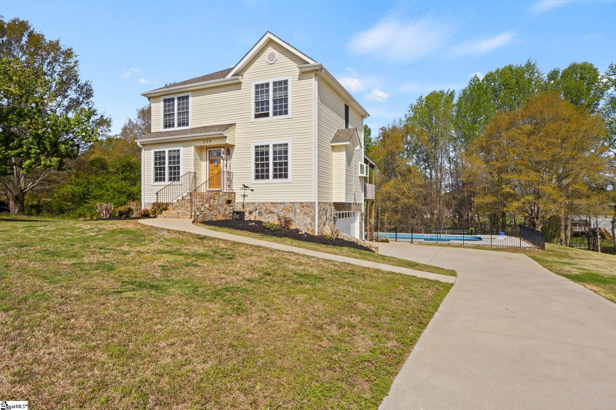 329 Garnet Valley Road Inman, SC 29349 - Photo 2 of 43