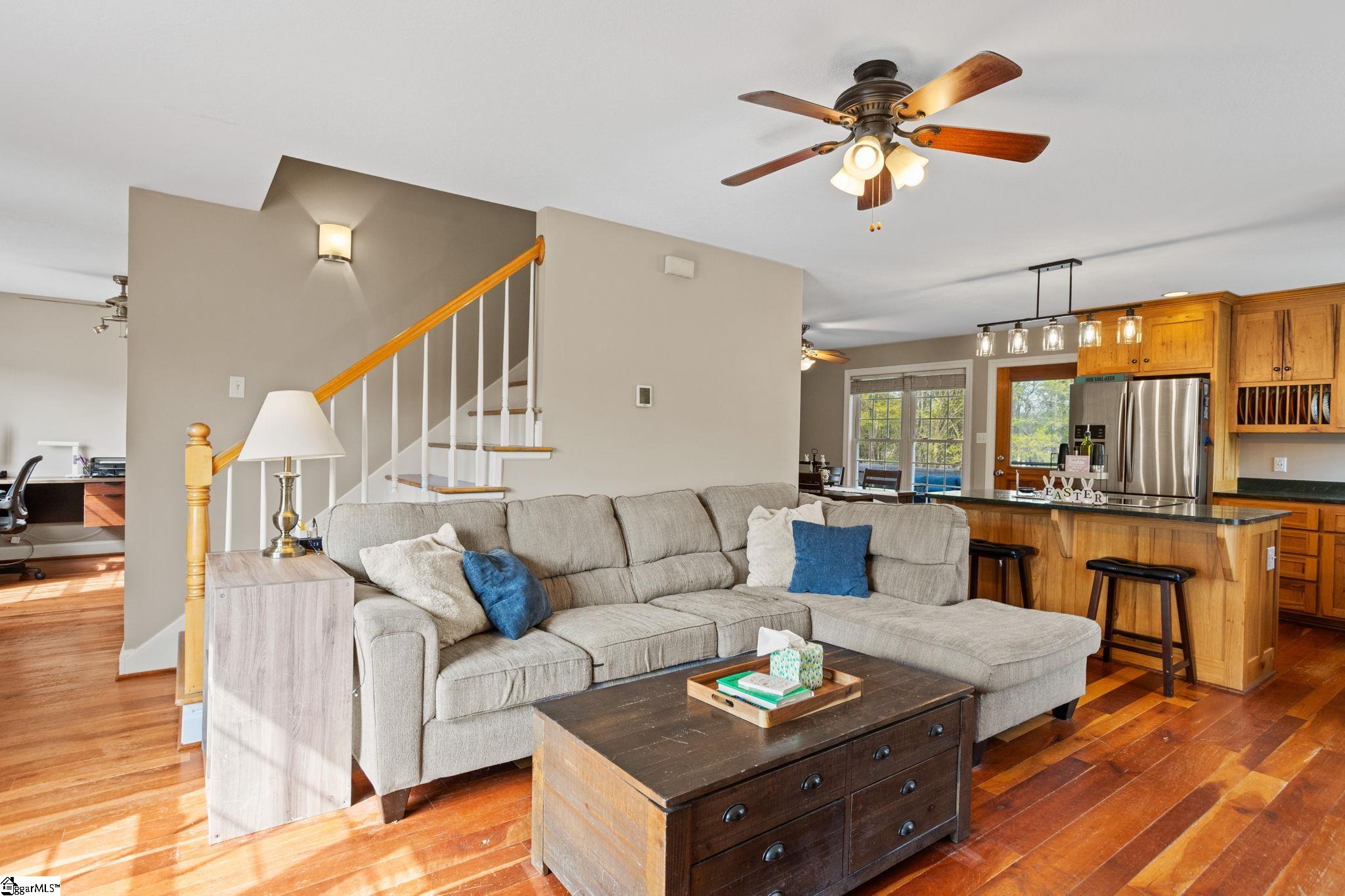 329 Garnet Valley Road Inman, SC 29349 - Photo 7 of 43