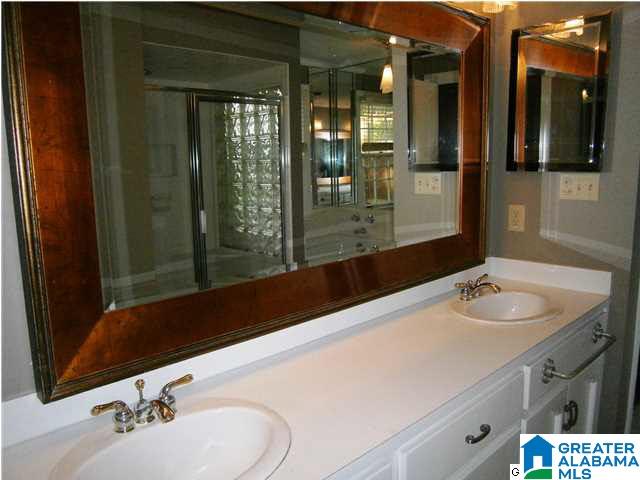 3521 Woodridge Road South Birmingham, AL 35223 - Photo 9 of 14