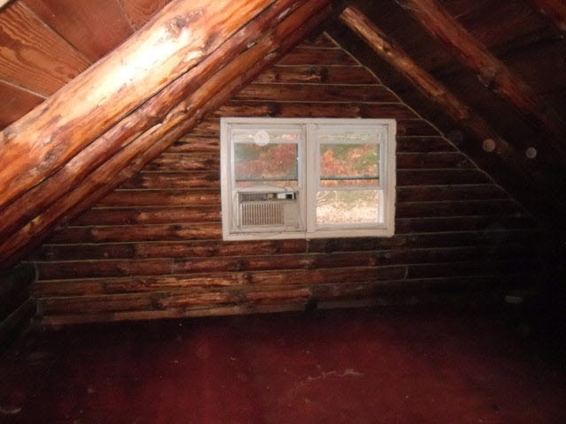 1186 Whippoorwill Road Reva, VA 22735 - Photo 10 of 16 a view of entryway