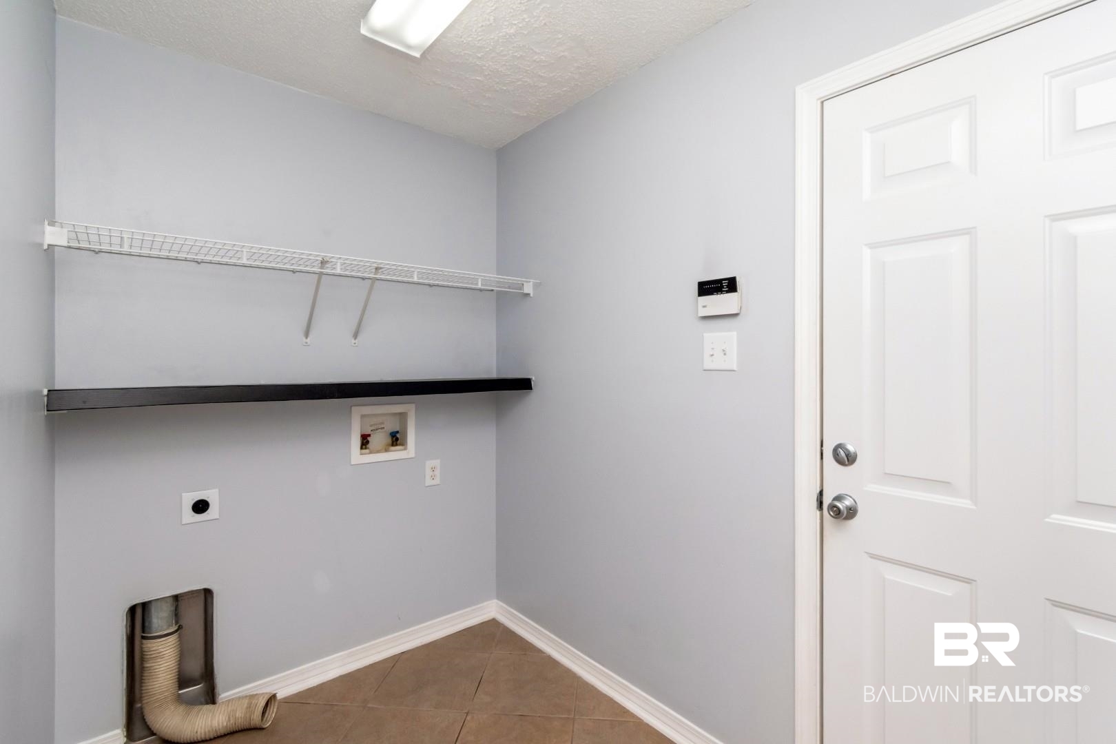 2136 Spring Grove Court Mobile, AL 36695 - Photo 26 of 38 Laundry room