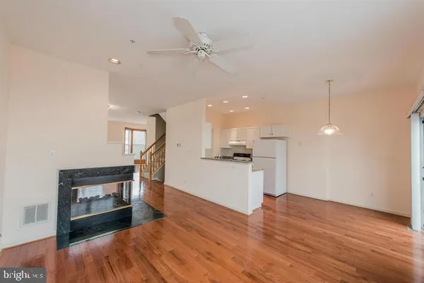 $3,000 | 5710 Goldfinch Court, Ellicott City, MD 21043