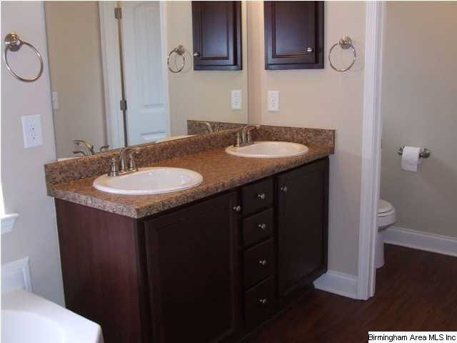 361 Vincent Street Alabaster, AL 35007 - Photo 13 of 26