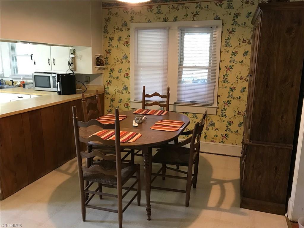 365 Edgewood Church Road Mebane, NC 27302 - Photo 4 of 13 Gallery Image 4
