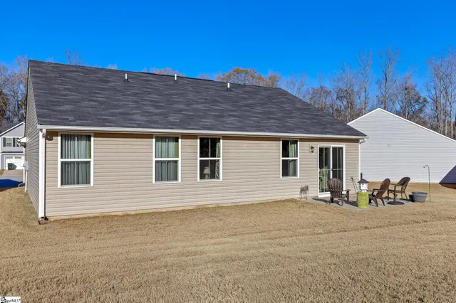 $250,000 | 744 Parkside Drive, Woodruff, SC 29388