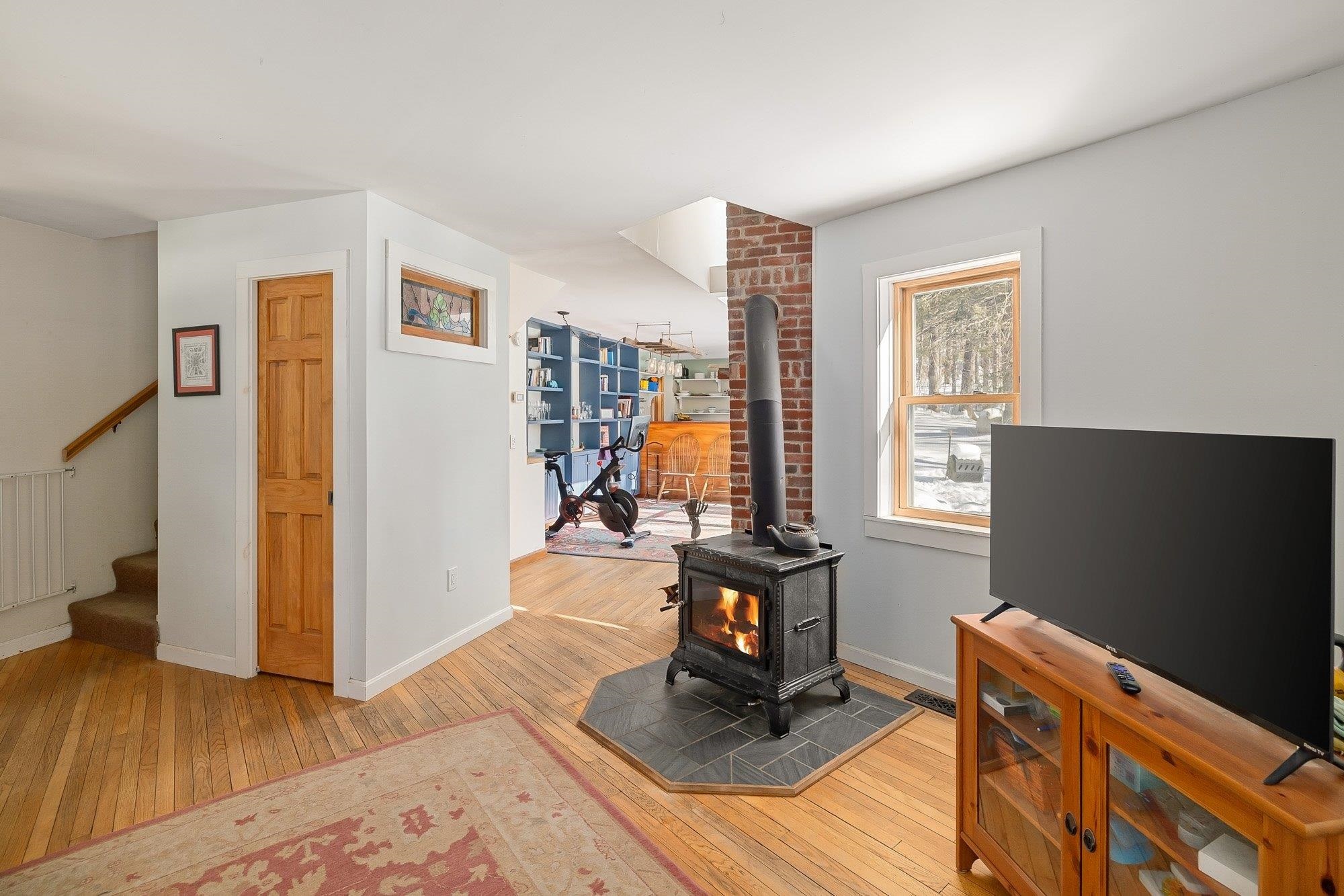 84 Old Mansfield Road Fayston, VT 05673 - Photo 4 of 42