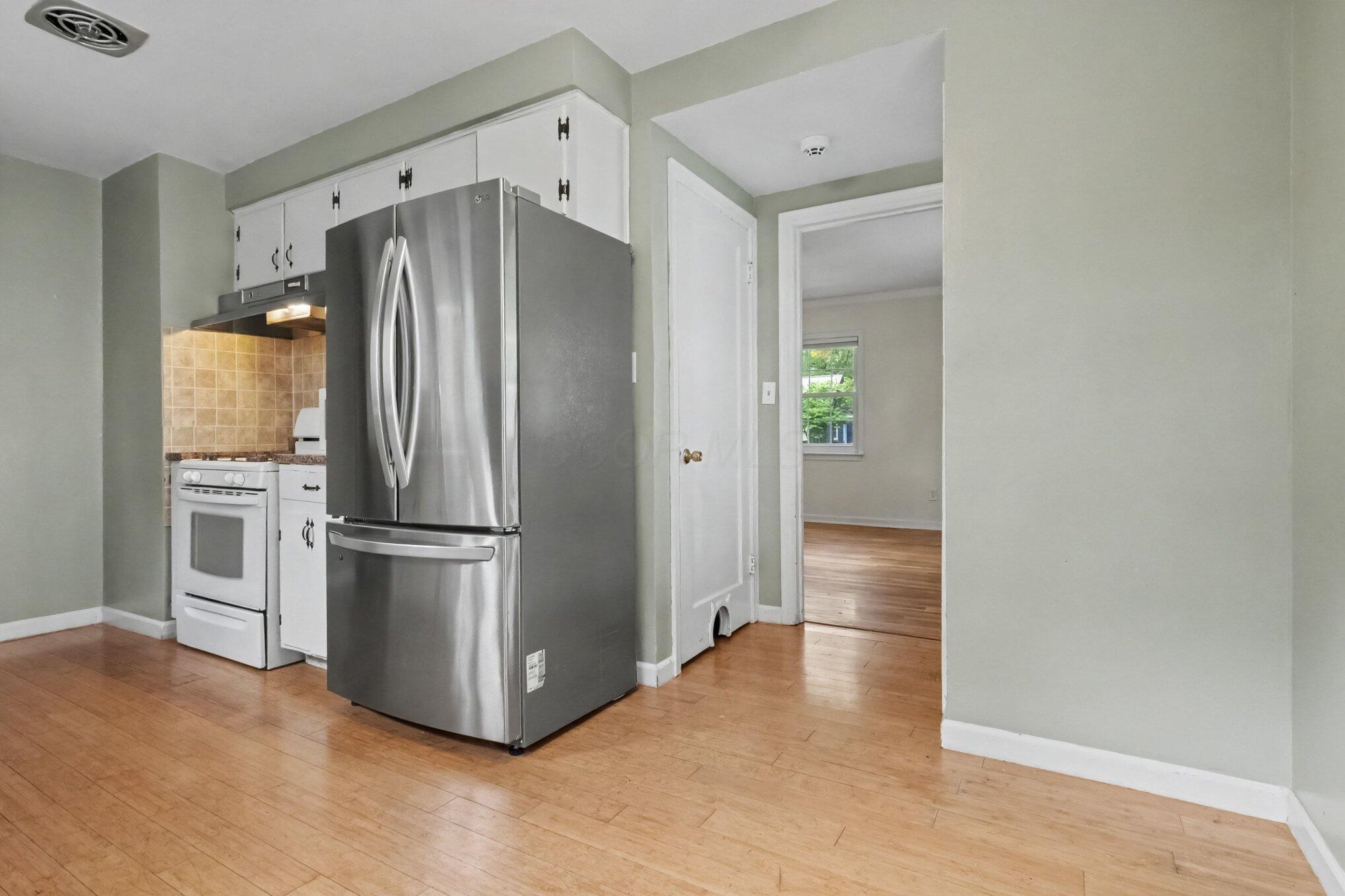 539 Blenheim Road Columbus, OH 43214 - Photo 12 of 35 016_file_5751
